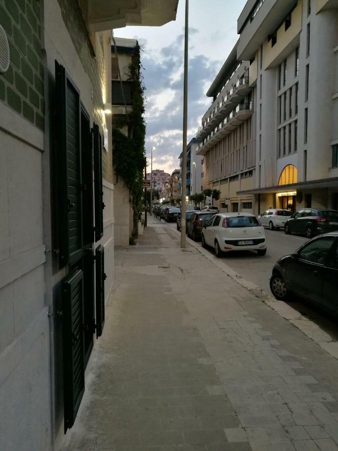 La Maison Margherita Di Savoia Exterior foto